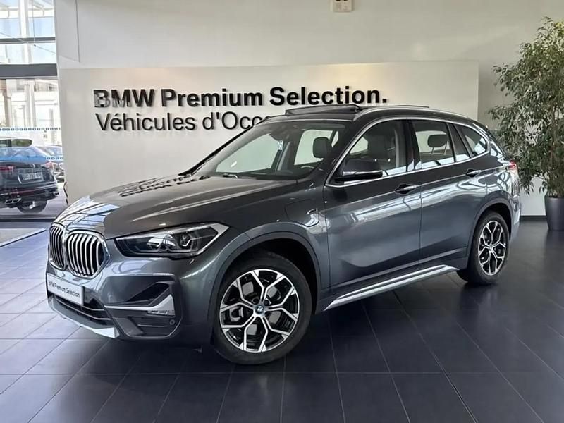 Gris Utilisé 2022 BMW X1 xLine SUV | 29 995 € (Bon prix) - Image 1/4