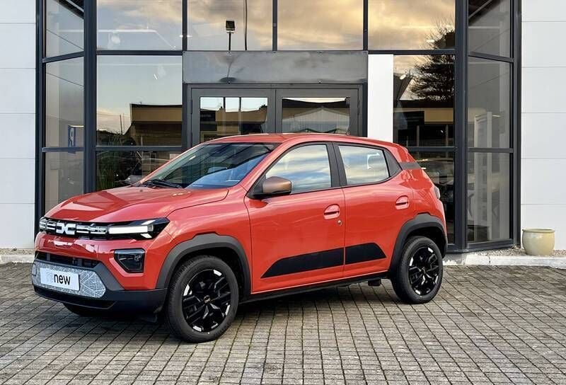 Rouge Utilisé 2024 Dacia Spring Extreme Citadine | 19 990 € - Image 1/1