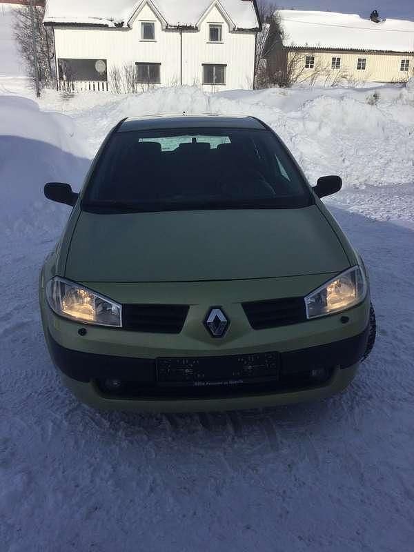 Occasion Renault Mégane II Authentique 98 ch (72 kW) 2003 Berline