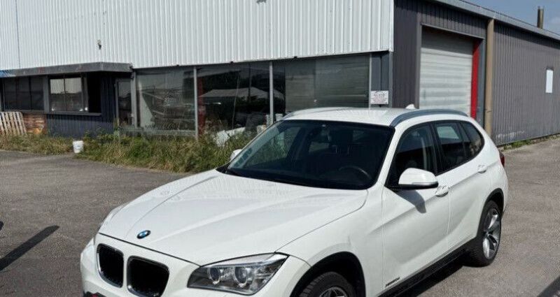 Blanc Utilisé 2013 BMW X1 Sport Line SUV | 12 999 € - Image 1/4