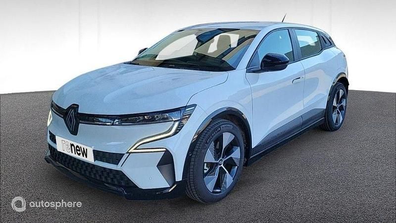 Blanc Utilisé 2022 Renault Mégane Equilibre SUV | 17 380 € (Super prix) - Image 1/4