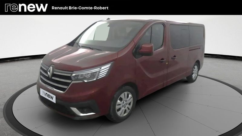 *rouge carmin Utilisé 2024 Renault Trafic Intens Van | 35 980 € (Prix juste) - Image 1/4