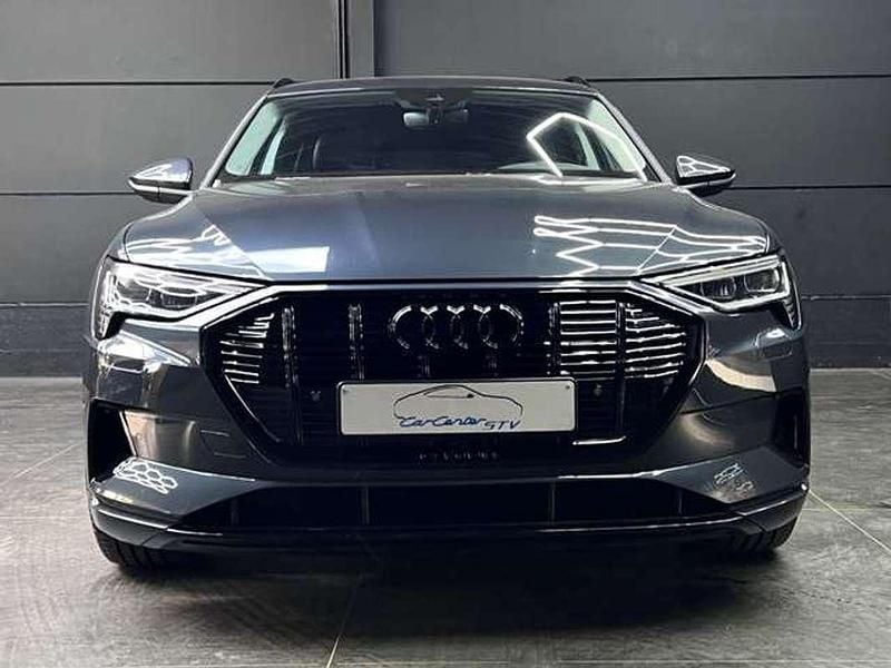 Occasion Audi e-tron Sport 300 kW (408 ch) 2022 Gris SUV