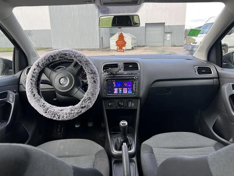 Utilisé 2010 VW Polo Berline | 5 490 € - Image 1/4