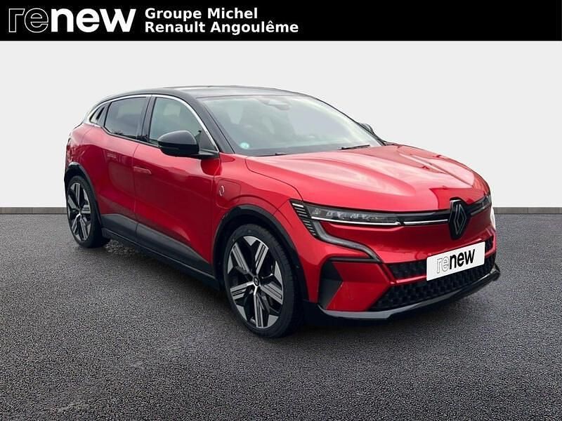 Occasion Renault Megane E-Tech Iconic 161 kW (220 ch) 2022 Rouge Berline
