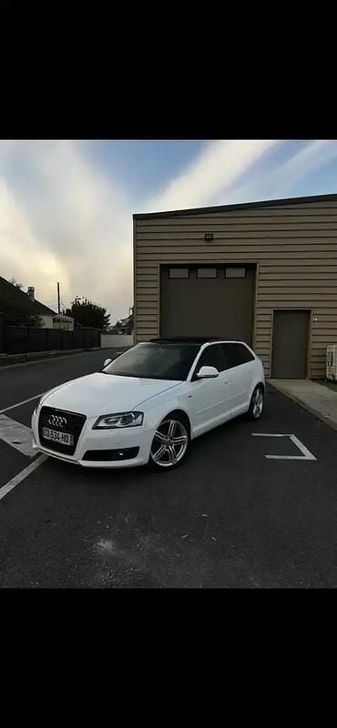 Occasion 2010 Audi A3 S-line plus Berline | 6 700 € (Prix juste) - Image 1/4