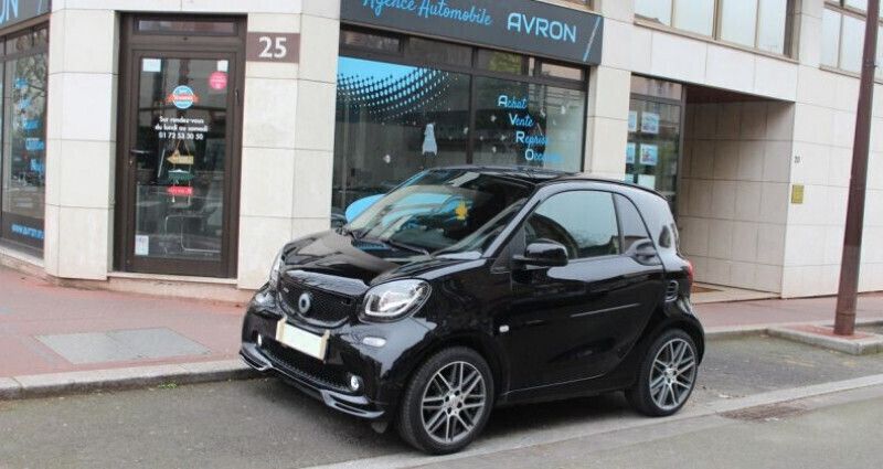 Utilisé 2017 Smart ForTwo Coupé Brabus Xclusive Coupé | 17 990 € (Prix juste) - Image 1/4