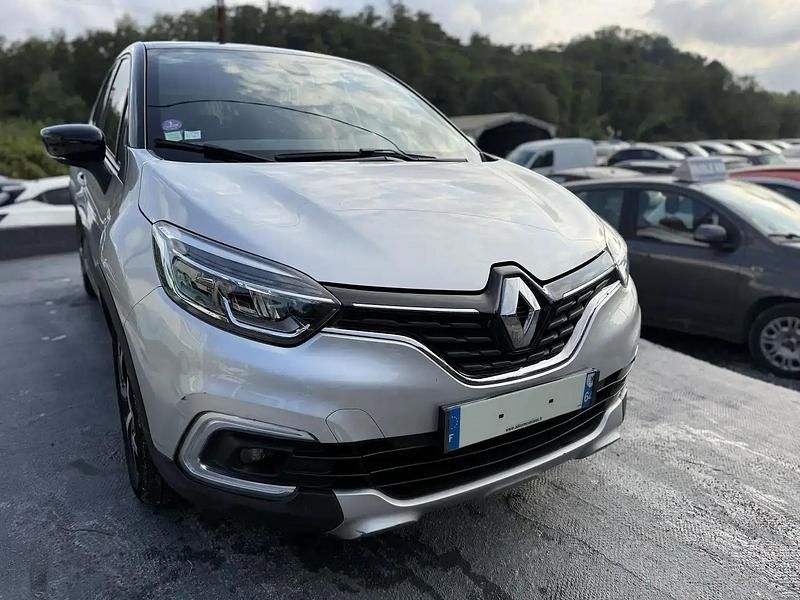 Gris Utilisé 2018 Renault Captur Intens SUV | 10 290 € (Super prix) - Image 1/4