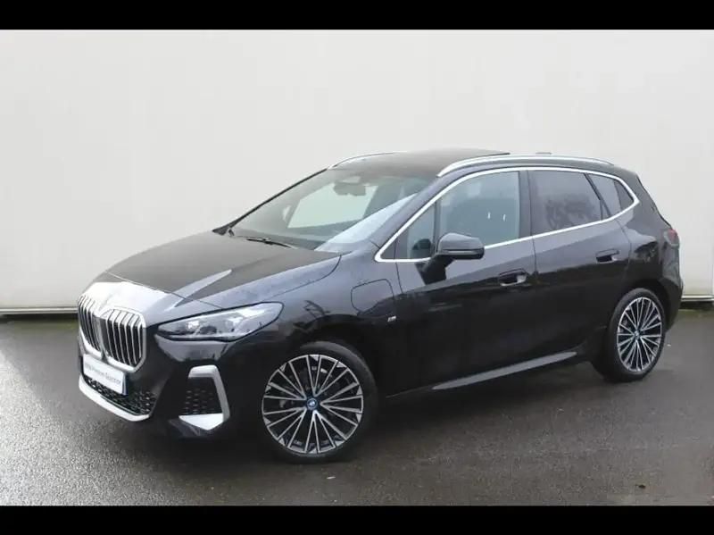Noir Utilisé 2023 BMW 225 M Sport Monospace | 44 250 € (Prix cher) - Image 1/2