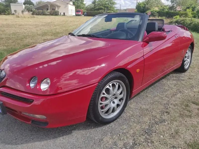 Rouge Utilisé 2001 Alfa Romeo Spider Cabriolet | 19 500 € - Image 1/4