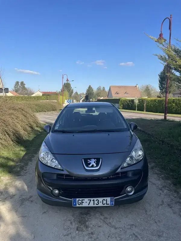 Gris Utilisé 2008 Peugeot 207 | 5 500 € (Prix juste) - Image 1/4