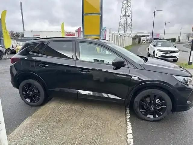 Occasion Opel Grandland X 2024 Noir karbon métallisé SUV