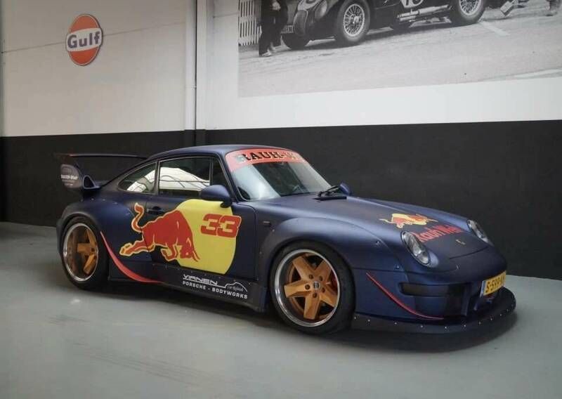 Bleu Occasion 1994 Porsche 911 Carrera Coupé | 224 993 € - Image 1/4