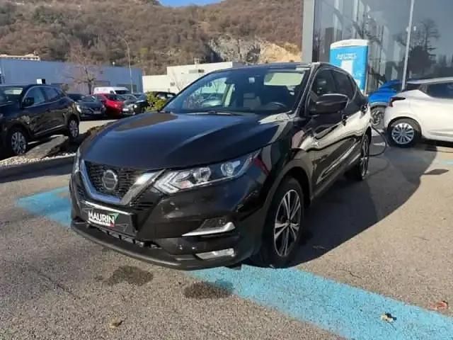Noir métallisé Occasion 2019 Nissan Qashqai N-Connecta SUV | 14 990 € (Bon prix) - Image 1/4