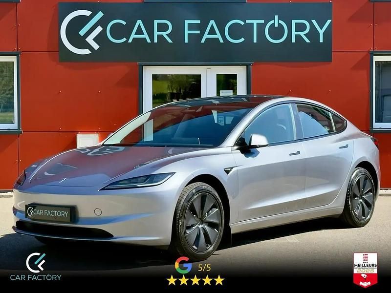 Gris Utilisé 2024 Tesla Model 3 RWD Berline | 39 990 € - Image 1/4
