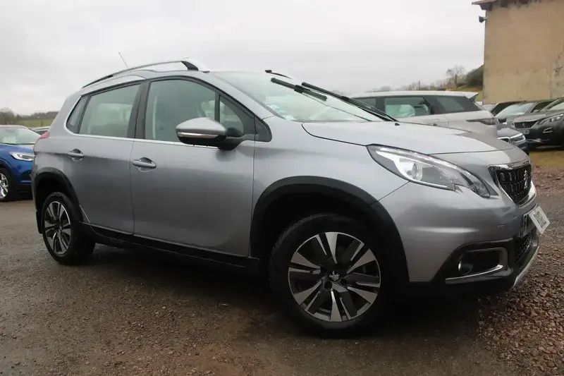 Gris Utilisé 2018 Peugeot 2008 Allure SUV | 12 990 € (Prix juste) - Image 1/4