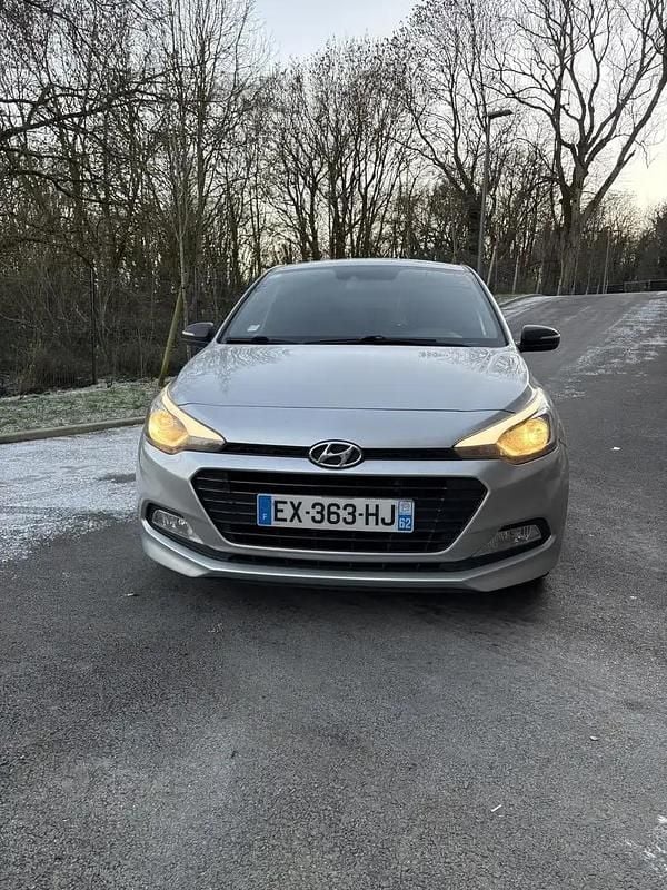 Occasion 2018 Hyundai i20 Berline | 7 600 € (Super prix) - Image 1/4