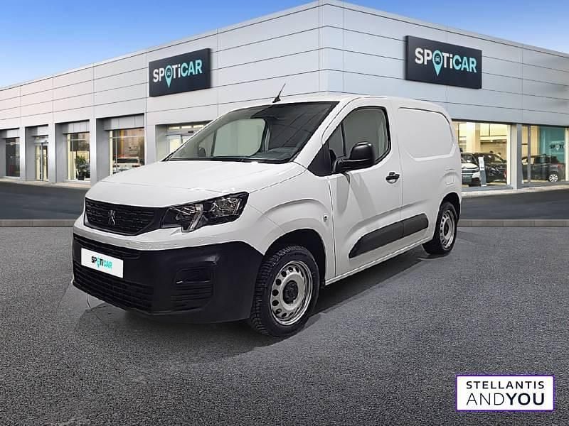 Blanc Utilisé 2023 Peugeot Partner S Monospace | 19 490 € - Image 1/4