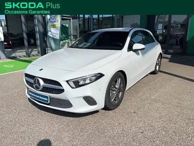 Blanc métallisé Occasion 2019 Mercedes A180 Style Berline | 18 870 € (Bon prix) - Image 1/4