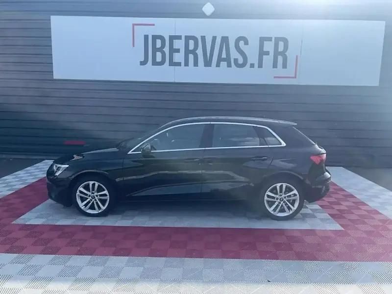 Noir Utilisé 2021 Audi A3 Business Berline | 20 990 € (Prix juste) - Image 1/4