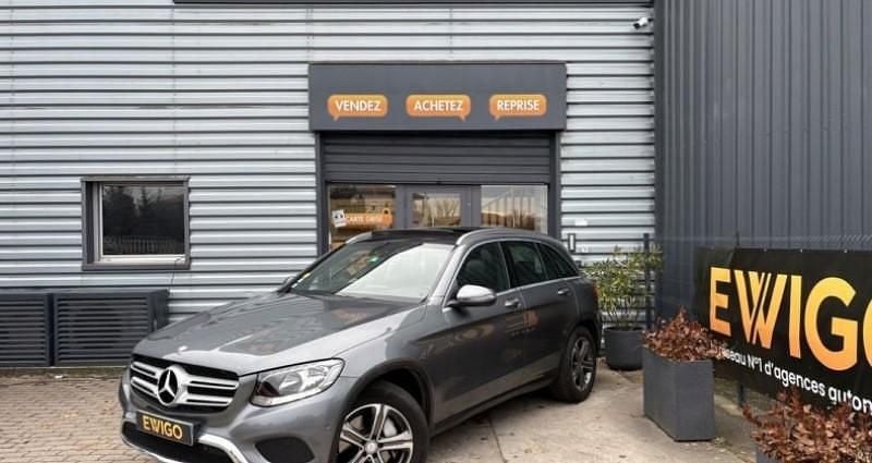 Gris Occasion 2016 Mercedes GLC220 Executive SUV | 24 980 € (Prix juste) - Image 1/4