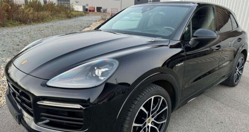 Utilisé 2021 Porsche Cayenne SUV | 69 000 € - Image 1/4