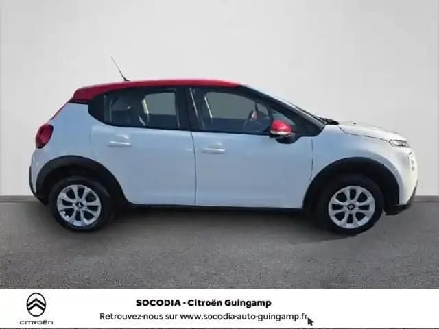 Occasion Citroën C3 Feel 2021 Blanc banquise (o)  rouge aden Berline
