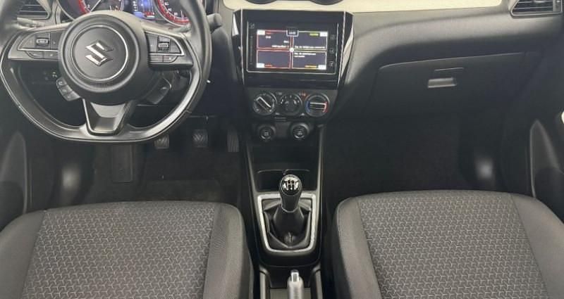 Image 3/4