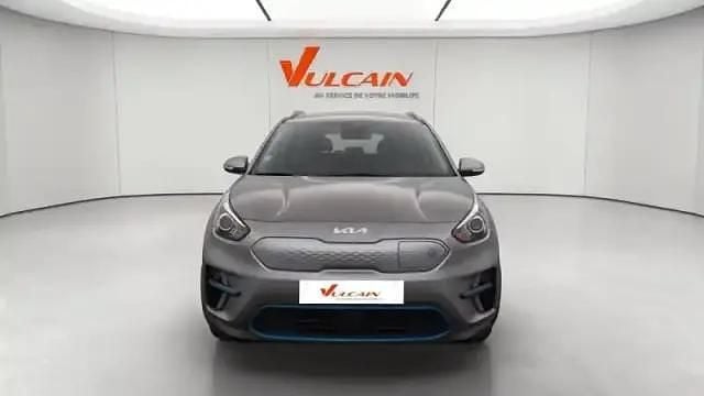 Gris Occasion 2022 Kia e-Niro Active SUV | 18 990 € (Bon prix) - Image 1/4