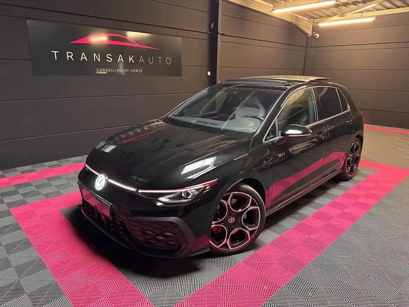 Noir Utilisé 2024 VW Golf VIII Sport Berline | 42 990 € - Image 1/4