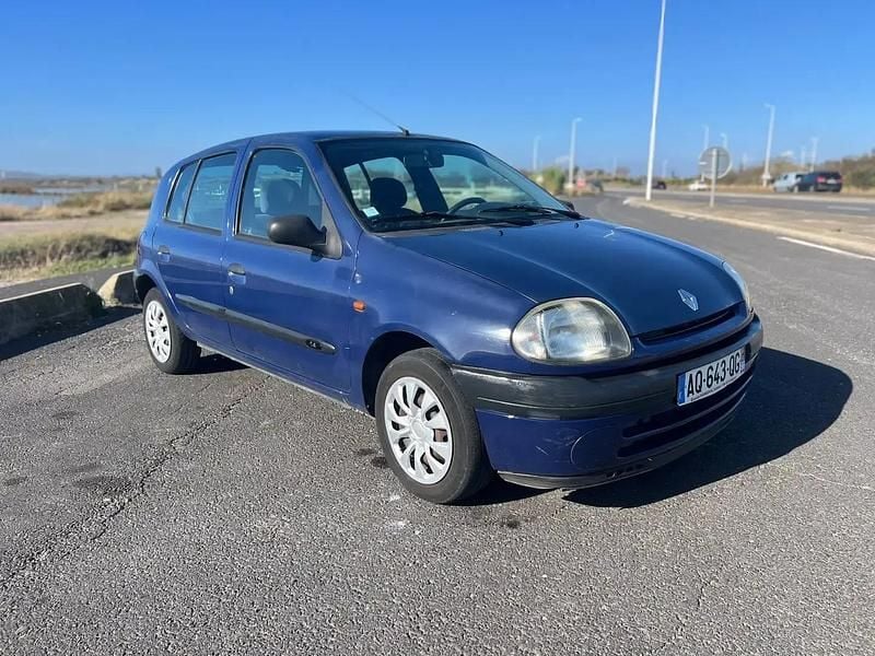 Bleu Occasion 1999 Renault Clio II Berline | 1 899 € (Prix juste) - Image 1/4