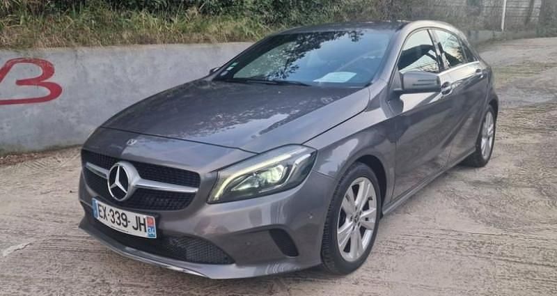 Occasion Mercedes A180 122 ch (89 kW) 2018 Gris Berline
