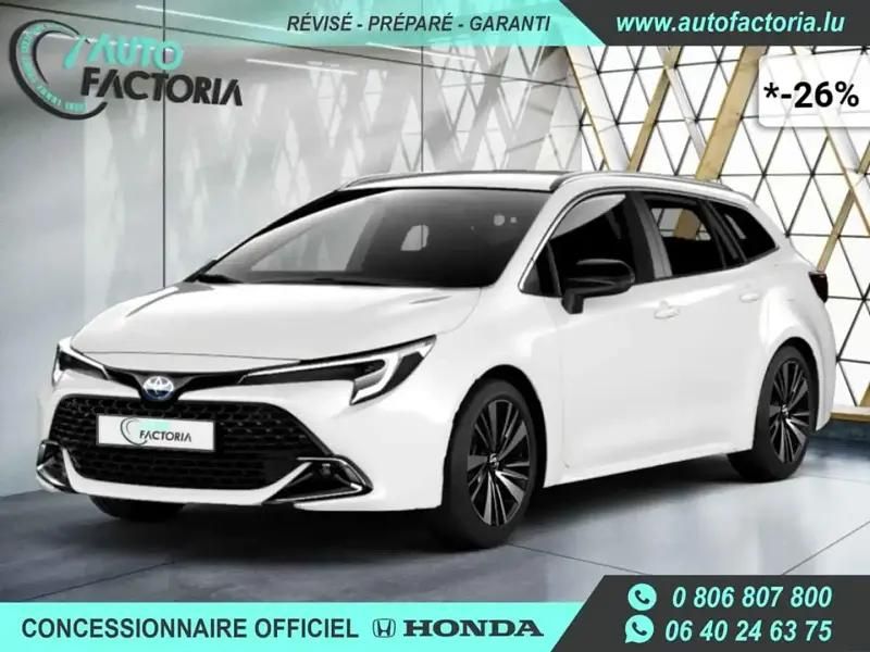 Beige Utilisé 2024 Toyota Corolla Break | 28 390 € (Bon prix) - Image 1/4