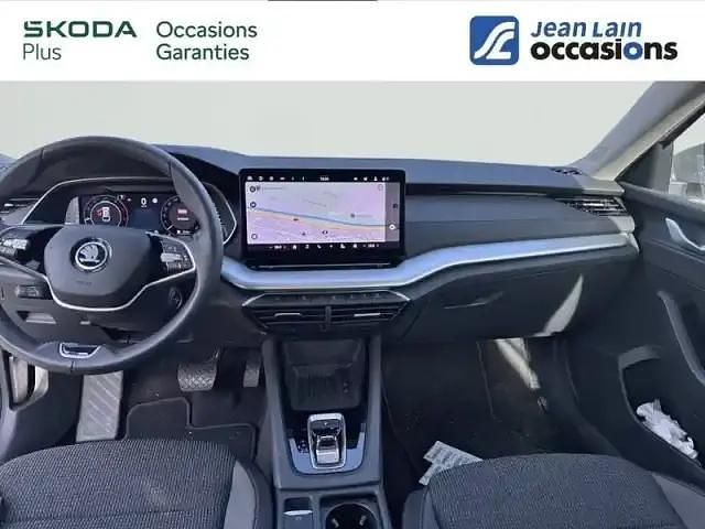 Occasion Skoda Octavia 150 ch (110 kW) 2025 Gris argent Break