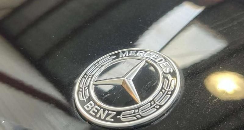 Occasion Mercedes E220 AMG line 200 ch (147 kW) 2023 Noir Berline