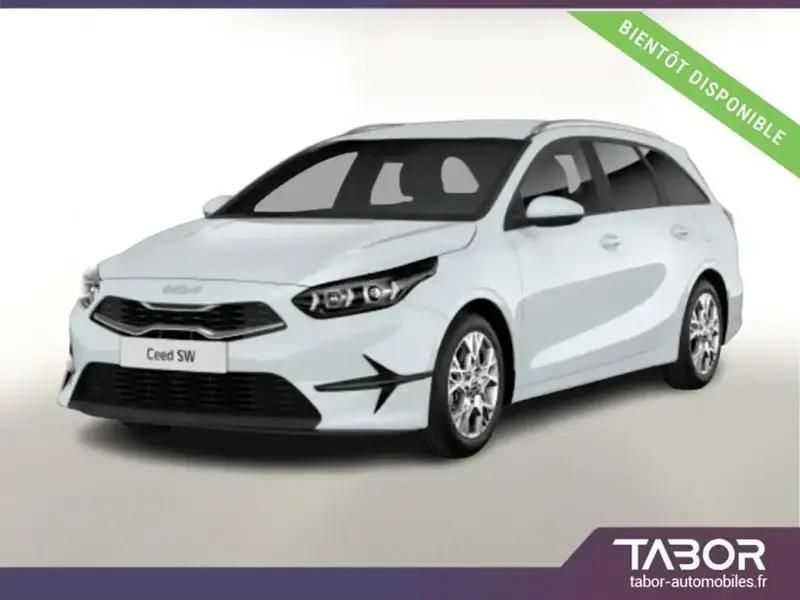 Blanc Nouvelle 2025 Kia Ceed Sportswagon Break | 25 601 € (Bon prix) - Image 1/4