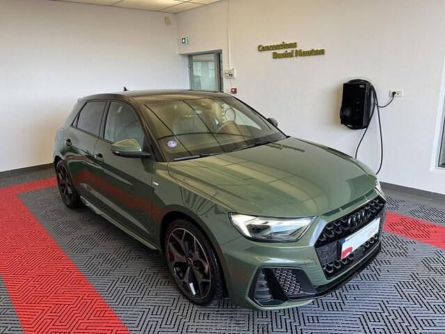 Occasion Audi A1 Sportback S-Line 150 ch (110 kW) 2024 Vert district métallisé Citadine