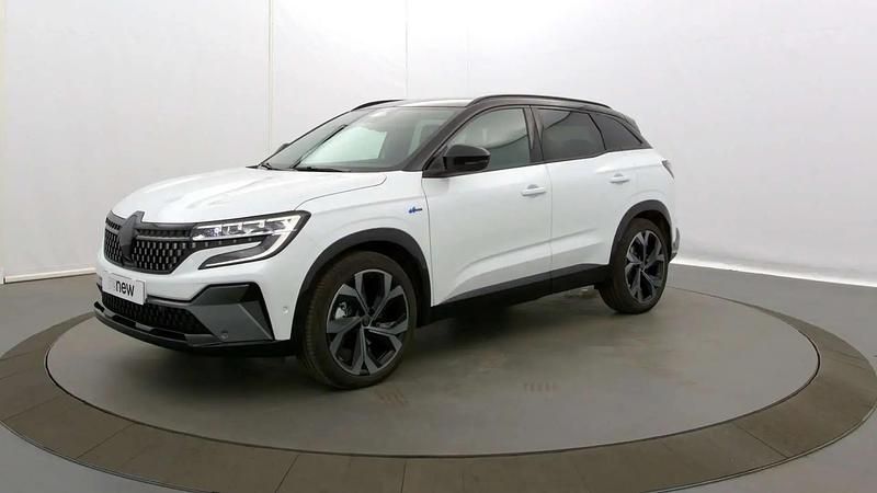 Blanc Utilisé 2025 Renault Austral Techno Esprit Alpine SUV | 36 680 € (Prix assez cher) - Image 1/4