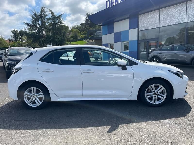 Occasion Toyota Corolla Business Edition 98 ch (72 kW) 2022 Citadine