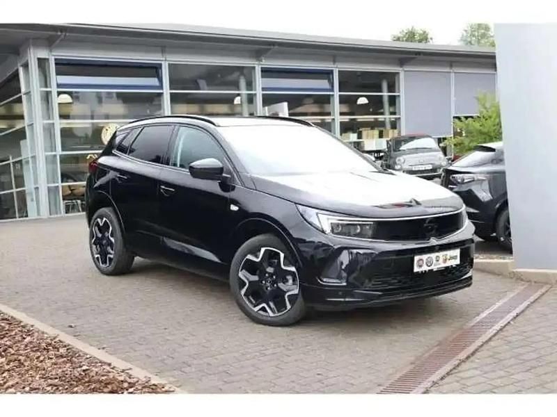 Noir Utilisé 2024 Opel Grandland X Ultimate SUV | 31 990 € (Prix assez cher) - Image 1/4