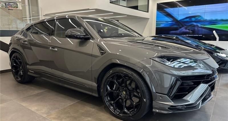 Utilisé 2025 Lamborghini Urus SUV | 320 000 € - Image 1/4