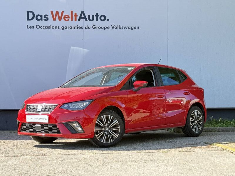 Rouge Utilisé 2022 Seat Ibiza Berline | 13 990 € (Prix juste) - Image 1/4