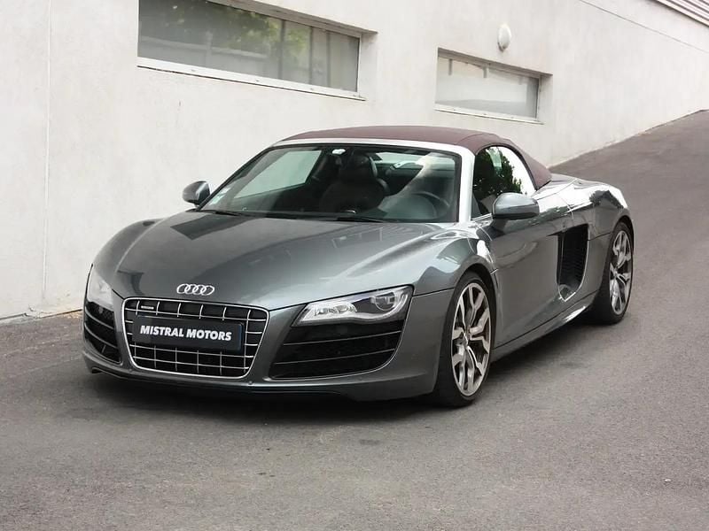 Gris Utilisé 2011 Audi R8 Spyder Cabriolet | 79 900 € - Image 1/4