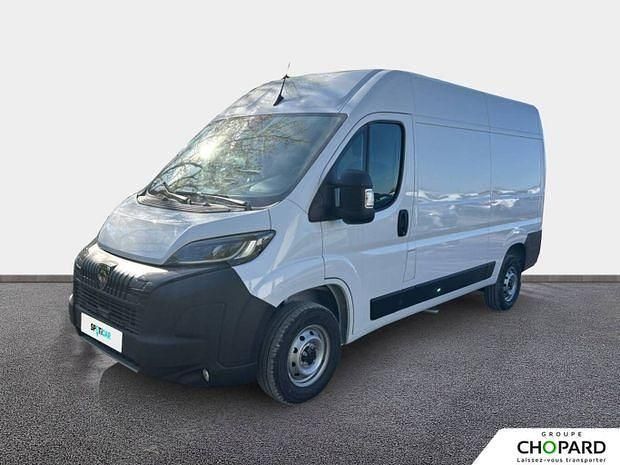Blanc Nouvelle 2024 Peugeot Boxer S Van | 30 450 € (Prix juste) - Image 1/4