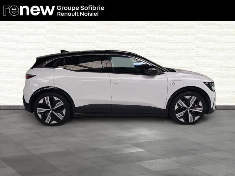 Occasion Renault Megane E-Tech Iconic 161 kW (220 ch) 2024 Berline