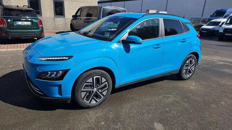 Bleu Utilisé 2023 Hyundai Kona SUV | 18 500 € (Bon prix) - Image 1/4