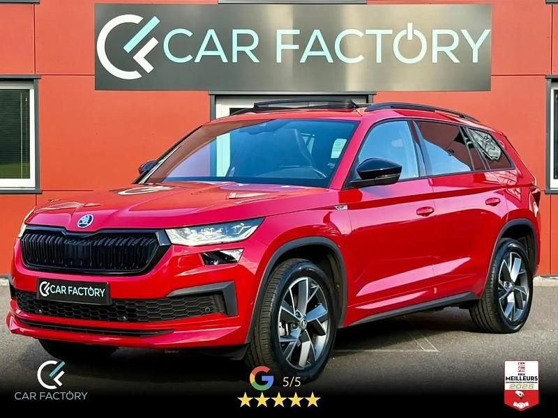Rouge Utilisé 2023 Skoda Kodiaq SportLine SUV | 37 980 € (Prix cher) - Image 1/4