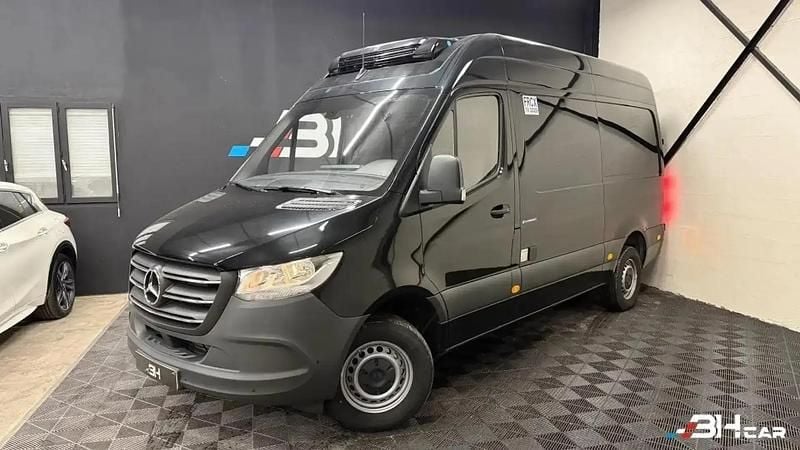 Occasion Mercedes Sprinter 171 ch (125 kW) 2024 Noir Van