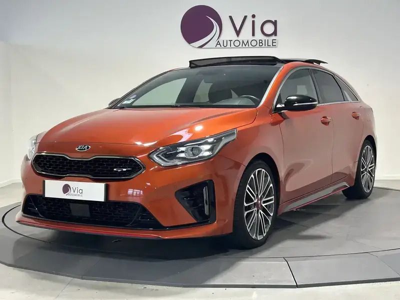 Orange Utilisé 2019 Kia ProCeed 2 Citadine | 22 990 € (Prix juste) - Image 1/4
