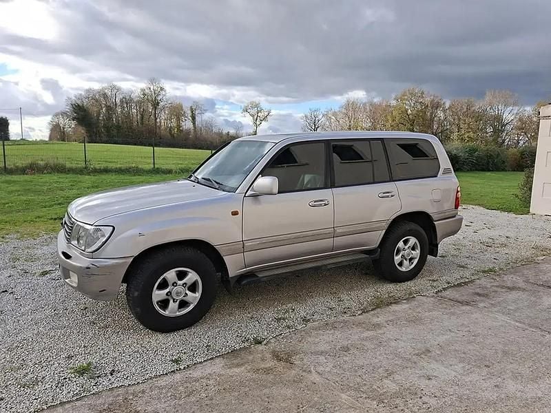 Argent Occasion 2001 Toyota Land Cruiser Break | 33 000 € - Image 1/4